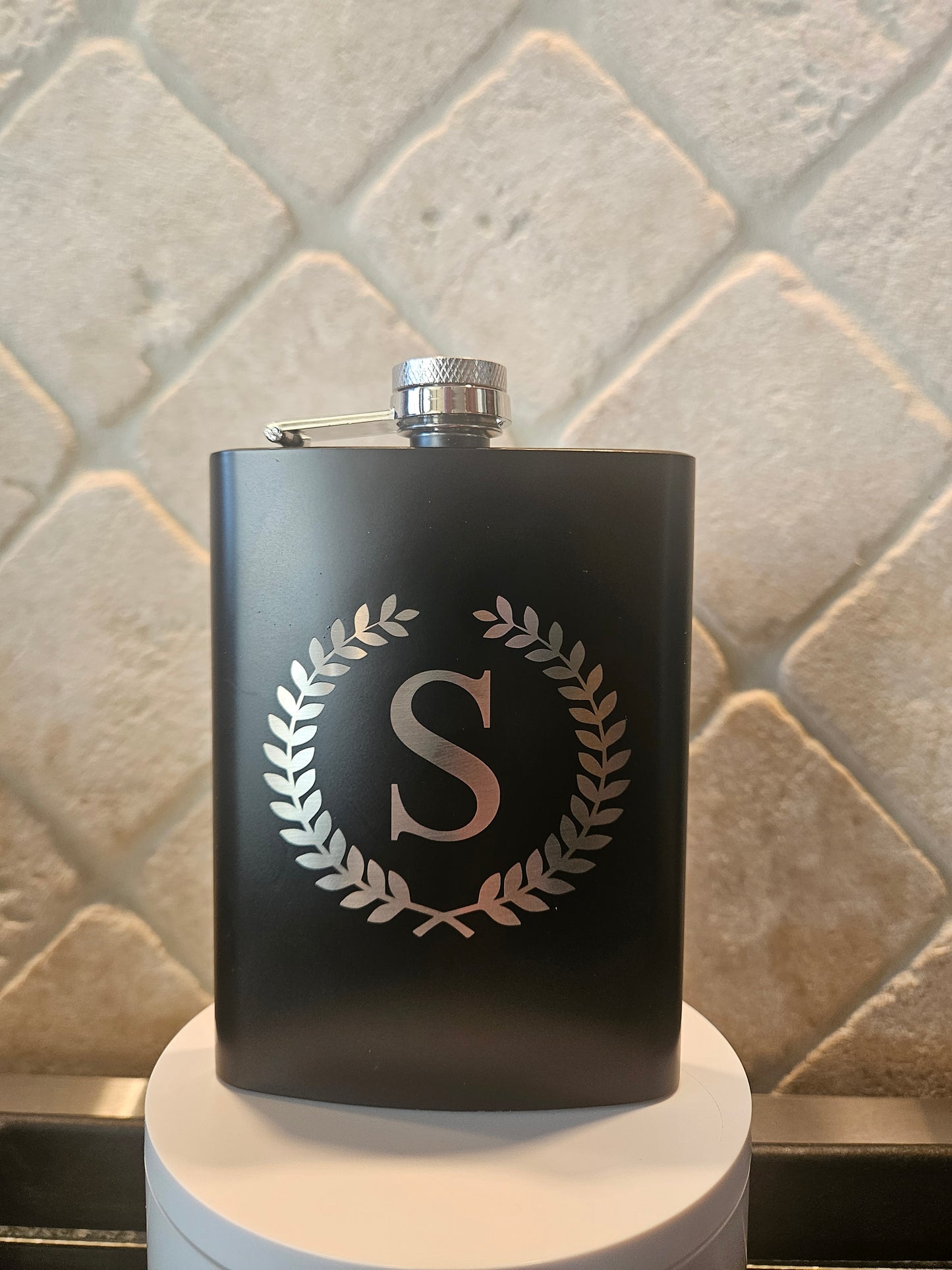 Hip Flasks for Liquor for Men Women 12 pcs Black 8OZ w/Funnel